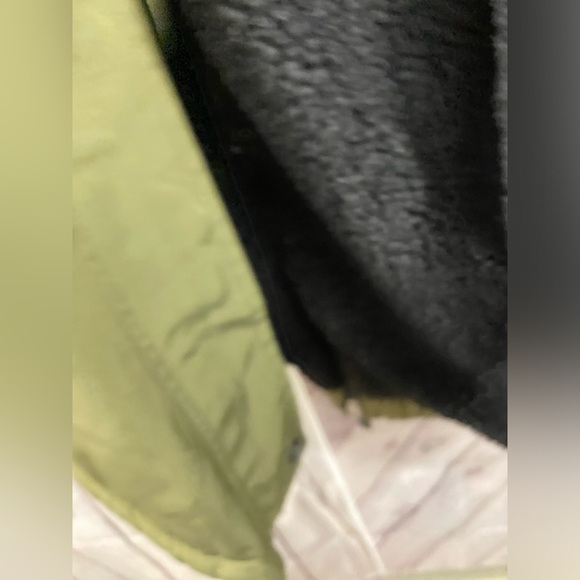 Coffee Shop New York Womens Size Large Olive Green Sherpa Lined Hooded Jacket - Picture 10 of 13